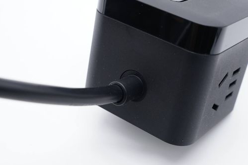 內(nèi)置蘋(píng)果同廠快充芯片PI SC1548C，公牛20W PD快充魔方插座GNV-UU2203H拆解USB